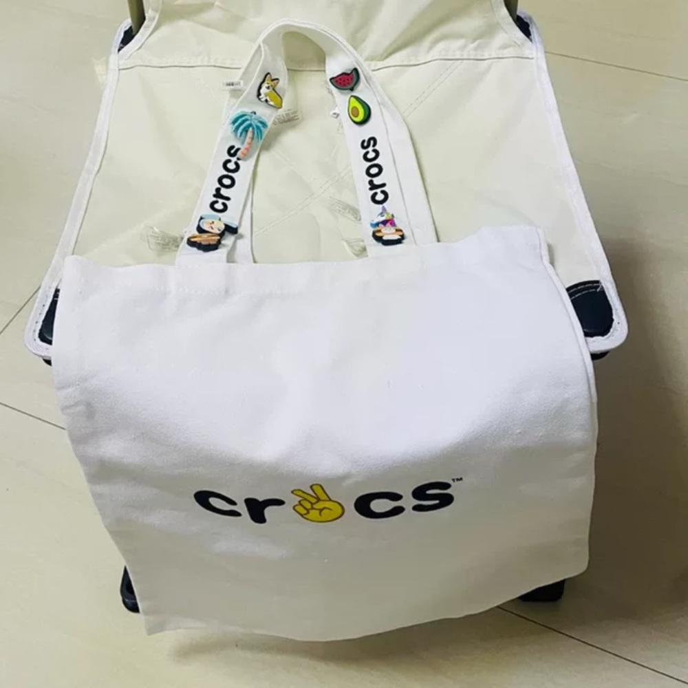 Crocs Tote Bag - Picture 6 of 6